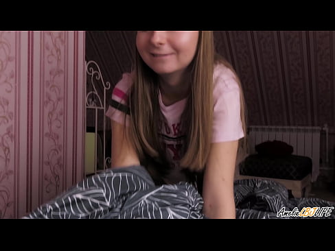 ❤️ Blondina îi suge adânc prietenei ei și primește spermă în gură ️❌  at porn ro.porngifer.ru ❌